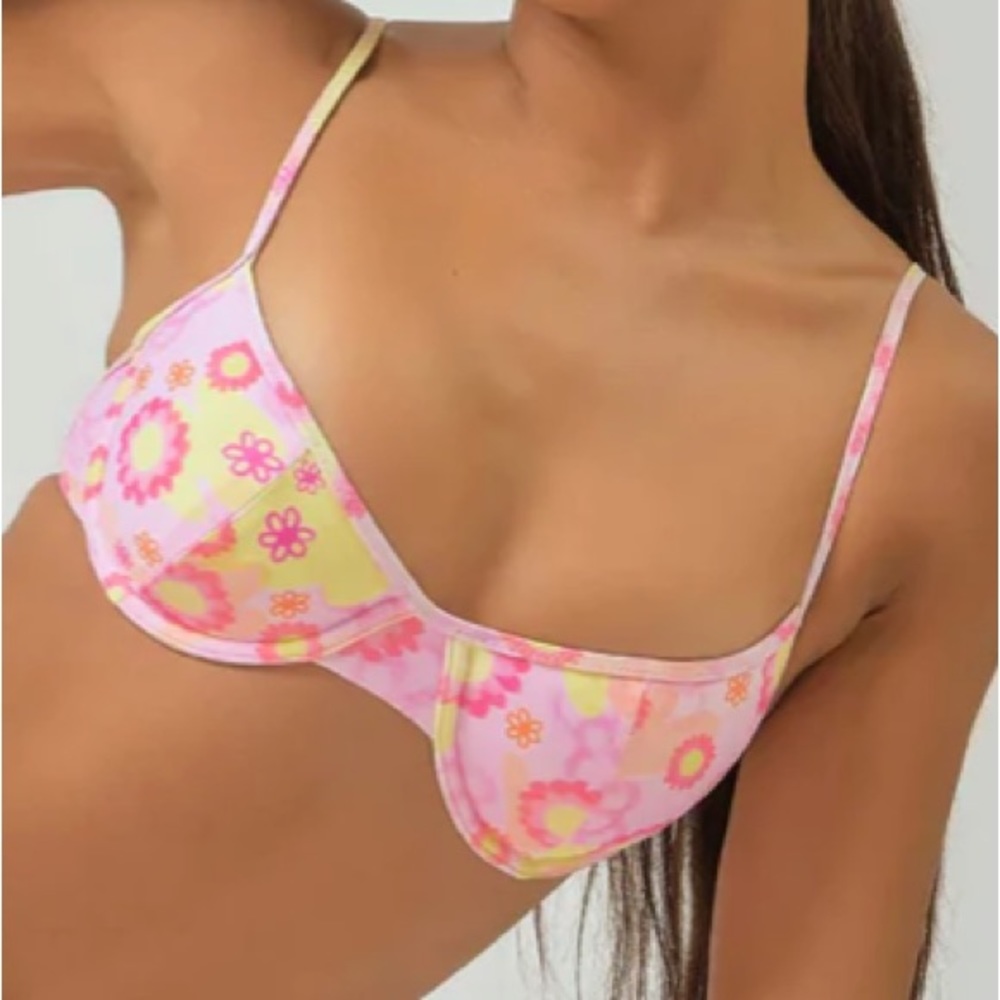 NWT Blackbough Swim Fiona Underwire Too